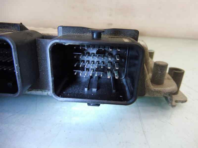 Recambio de centralita motor uce para peugeot 307 (s1) xs referencia OEM IAM 9650346180 0261206943 9638765680