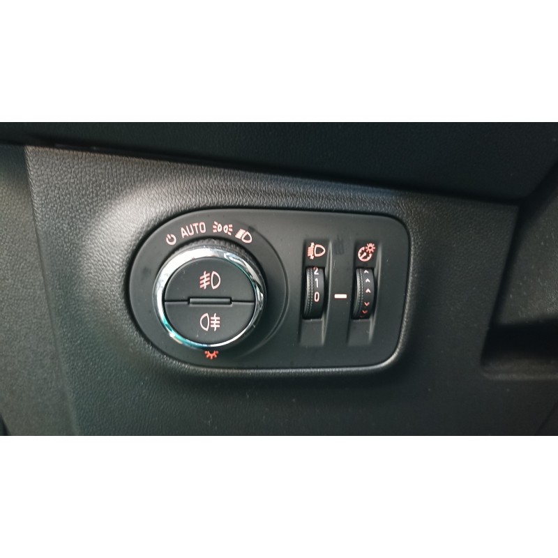 Recambio de mando luces para opel corsa e selective referencia OEM IAM 13470446  