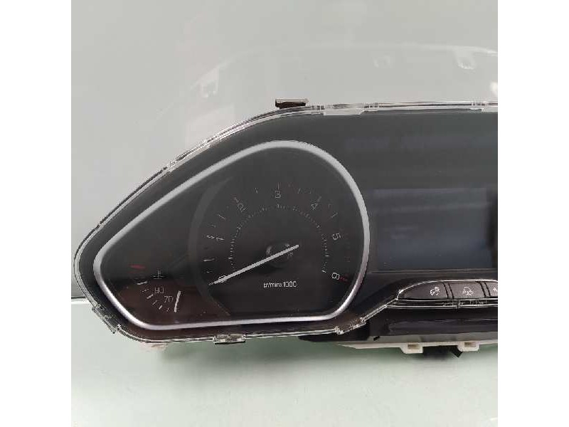 Recambio de cuadro instrumentos para peugeot 208 allure referencia OEM IAM 9806060480 9805975780 
