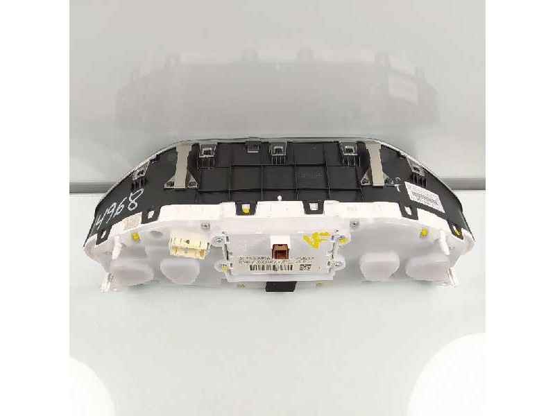 Recambio de cuadro instrumentos para peugeot 208 allure referencia OEM IAM 9806060480 9805975780 