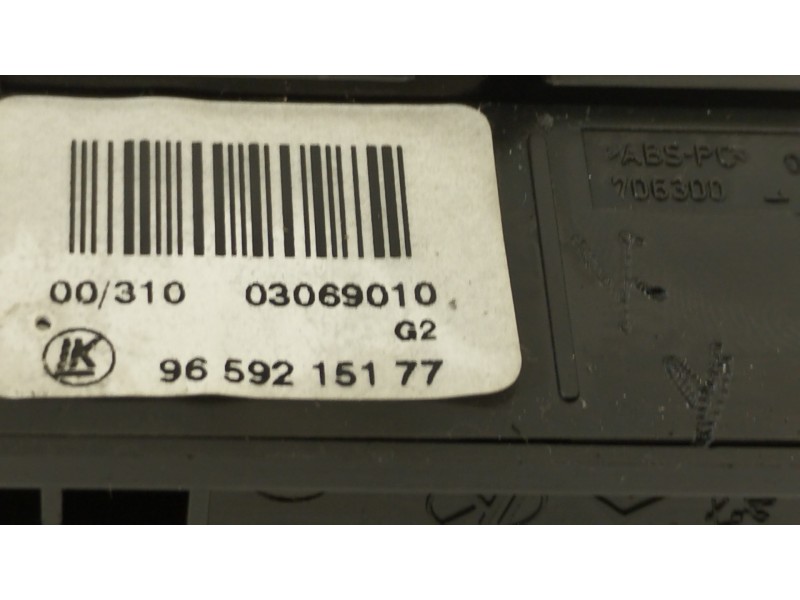 Recambio de mando multifuncion para peugeot 308 envy referencia OEM IAM 9659215177  