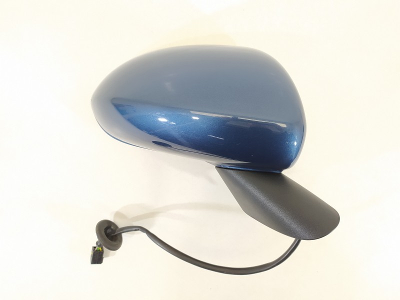 Recambio de retrovisor derecho para opel corsa e selective referencia OEM IAM 468435664  