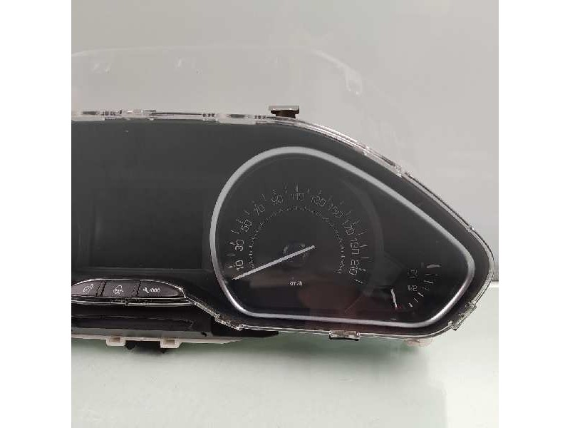 Recambio de cuadro instrumentos para peugeot 208 allure referencia OEM IAM 9806060480 9805975780 