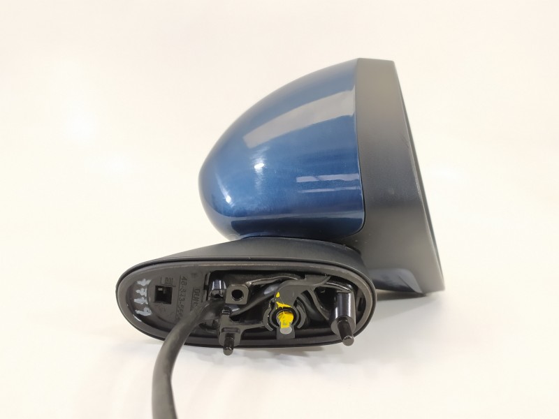 Recambio de retrovisor derecho para opel corsa e selective referencia OEM IAM 468435664  