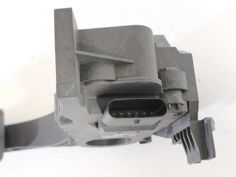 Recambio de potenciometro pedal para mercedes-benz clase cla (w117) cla 200 cdi (117.308) referencia OEM IAM A2463001604  