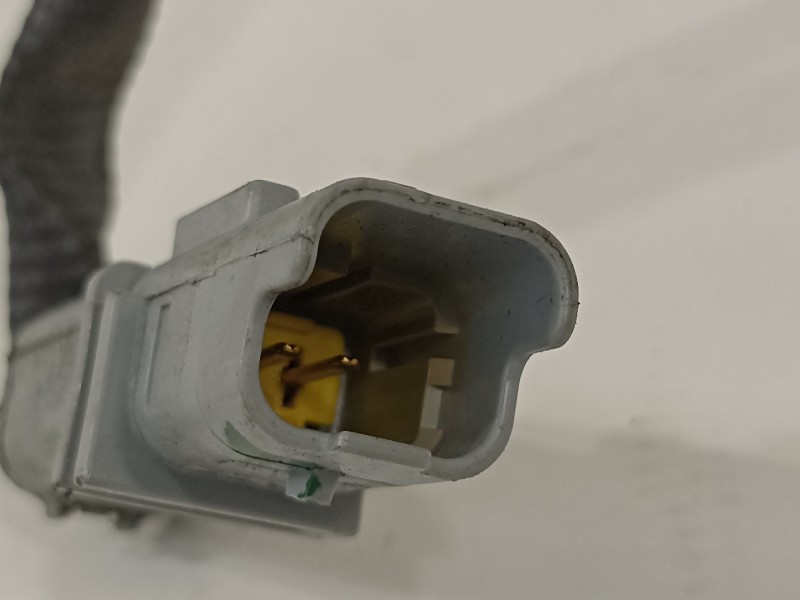 Recambio de inyector para renault talisman business referencia OEM IAM 208997976R  