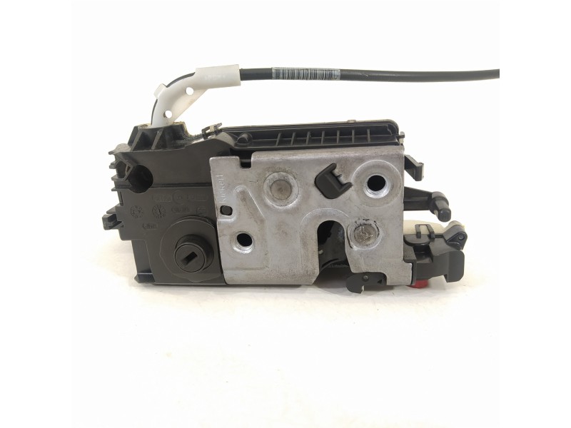 Recambio de cerradura puerta trasera izquierda para peugeot 208 allure referencia OEM IAM 9688080880  