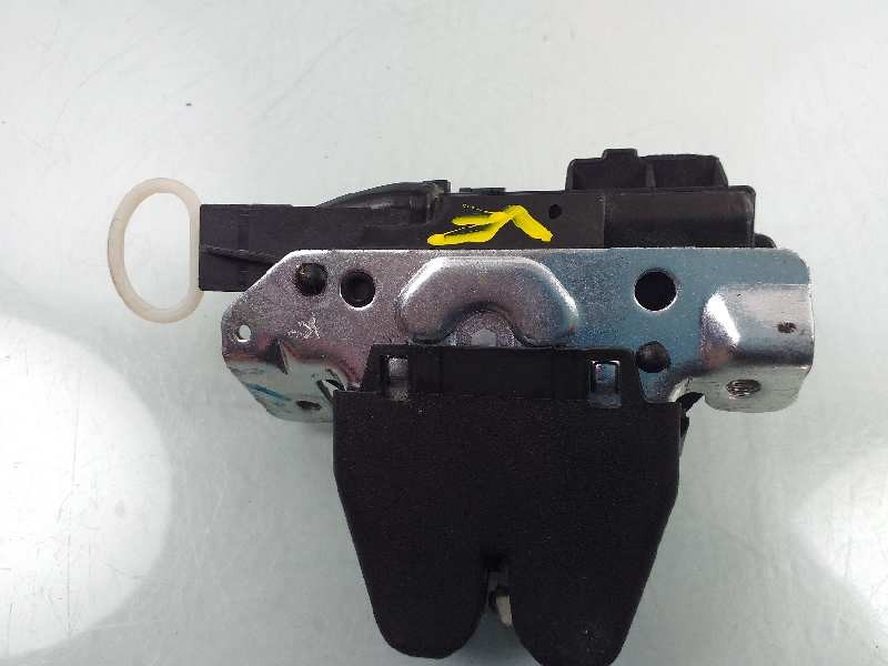 Recambio de cerradura maletero / porton para mercedes-benz clase cla (w117) cla 200 cdi (117.308) referencia OEM IAM A1177500085