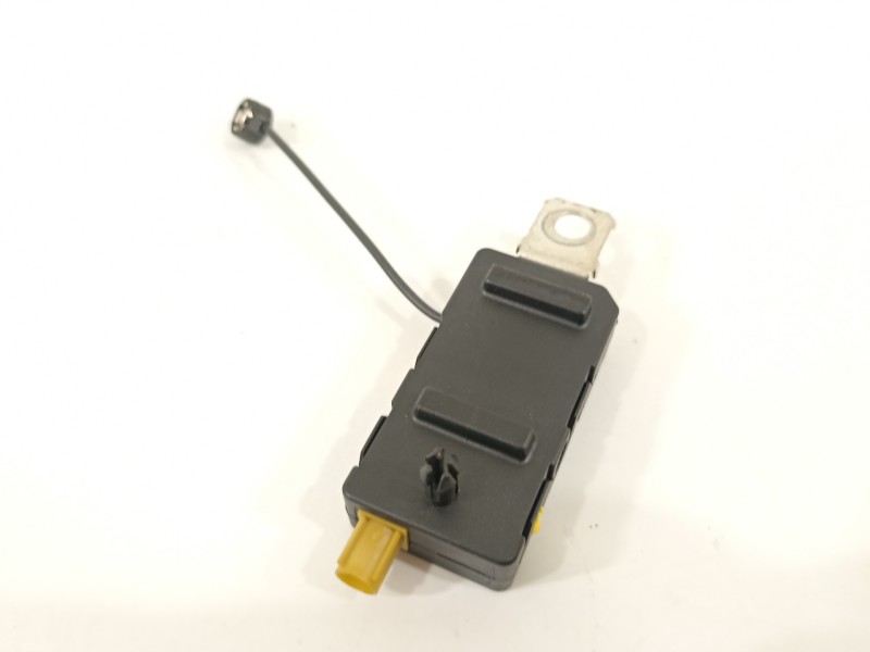 Recambio de amplificador para renault talisman business referencia OEM IAM 282302668R  