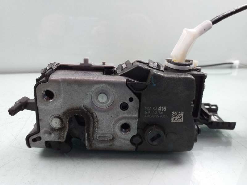 Recambio de cerradura puerta lateral corredera derecha para peugeot partner kombi outdoor referencia OEM IAM 828416  