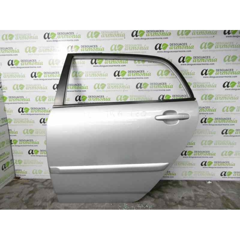 Recambio de puerta trasera izquierda para toyota corolla (e12) 2.0 d-4d linea sol berlina referencia OEM IAM   