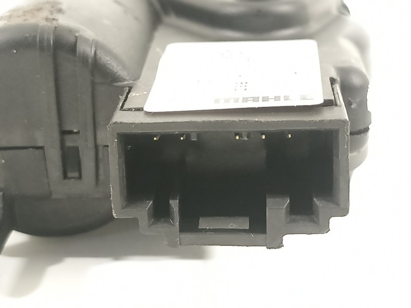 Recambio de motor apertura trampillas climatizador para seat arona xperience referencia OEM IAM 2Q0907511A HG026001 
