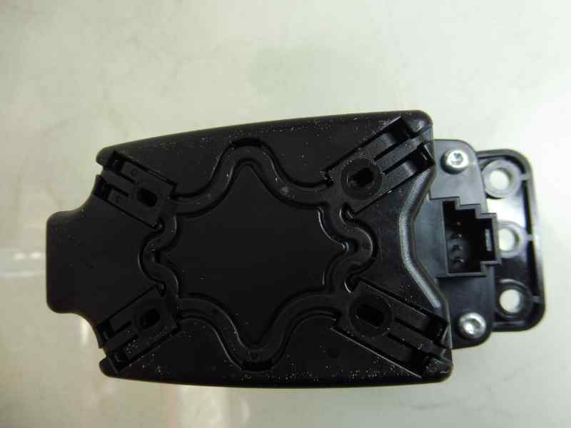 Recambio de mando multifuncion para mercedes-benz clase cla (w117) cla 200 cdi (117.308) referencia OEM IAM A2469009815 A2469010