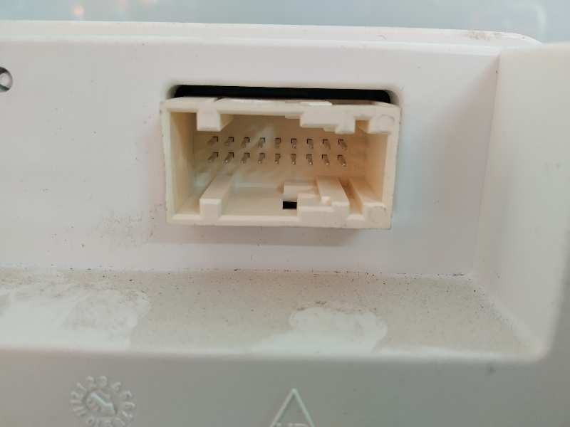 Recambio de cuadro instrumentos para peugeot 308 sw access referencia OEM IAM 9809838380  