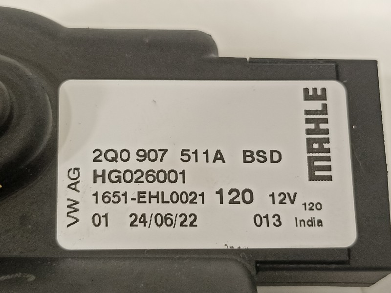 Recambio de motor apertura trampillas climatizador para seat arona xperience referencia OEM IAM 2Q0907511A HG026001 