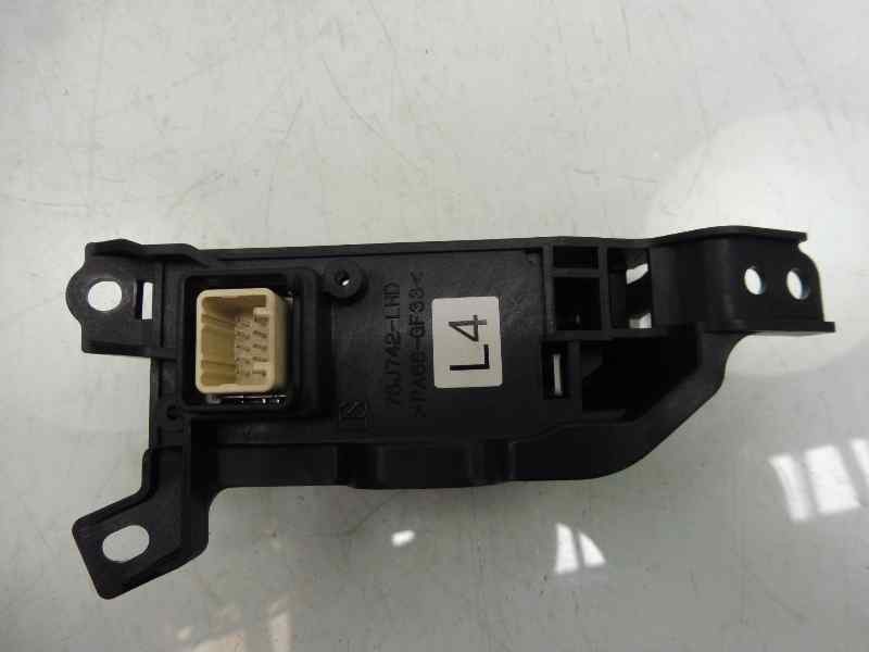 Recambio de mando multifuncion para lexus nx 300h 4wd referencia OEM IAM 76J742  