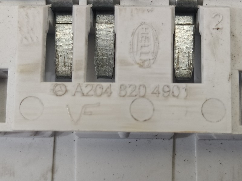 Recambio de luz interior para mercedes-benz clase cla (w117) cla 200 cdi (117.308) referencia OEM IAM A2048204901  