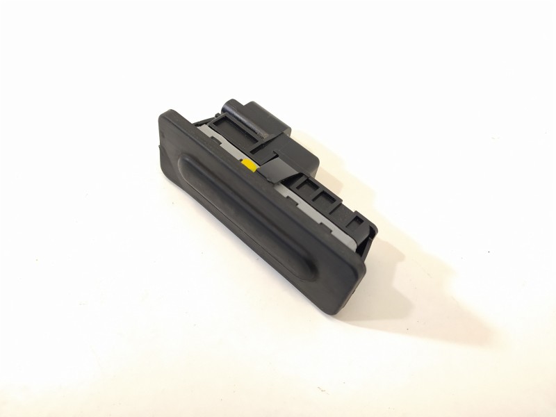 Recambio de maneta exterior porton para peugeot 308 sw access referencia OEM IAM 95835T02  