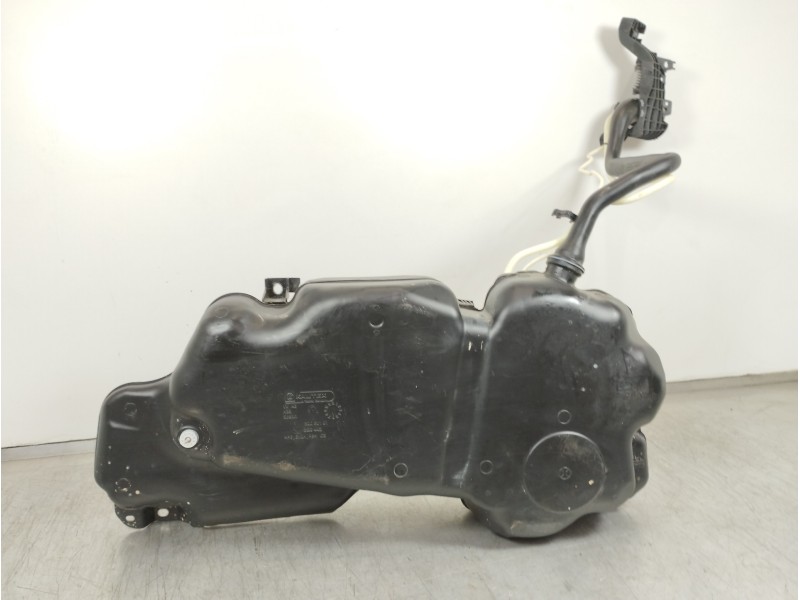 Recambio de deposito combustible para seat arona xperience referencia OEM IAM 2Q020101  