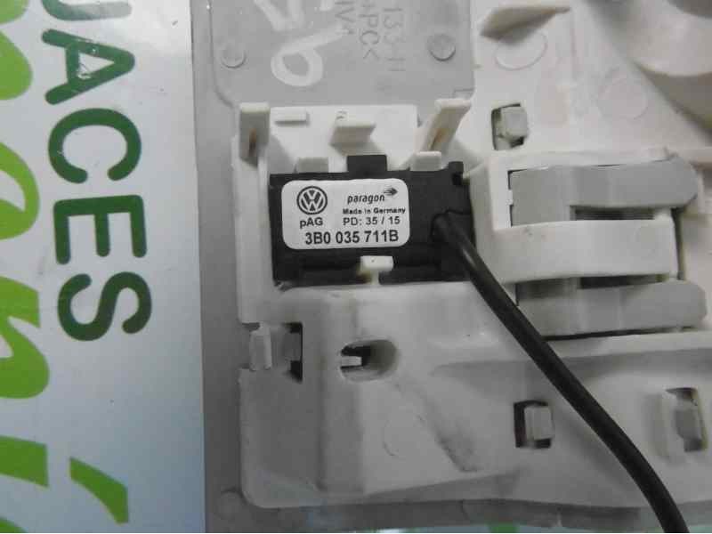 Recambio de luz interior para seat leon (5f1) style connect plus referencia OEM IAM 5F0947105R  