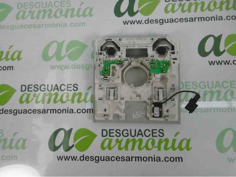 Recambio de luz interior para seat leon (5f1) style connect plus referencia OEM IAM 5F0947105R  