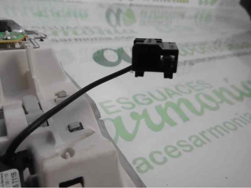 Recambio de luz interior para seat leon (5f1) style connect plus referencia OEM IAM 5F0947105R  