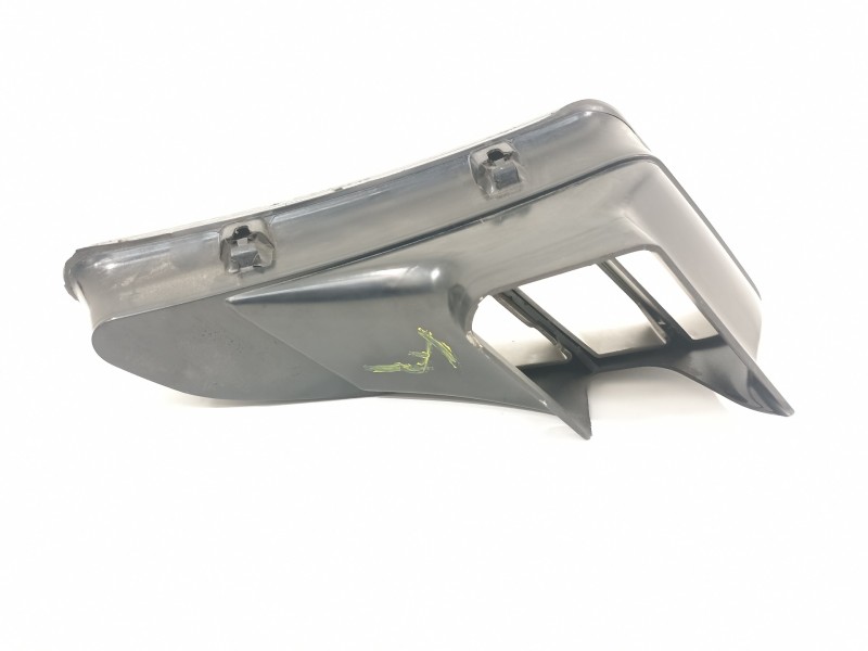 Recambio de moldura para porsche boxster (tipo 987) básico referencia OEM IAM 98750475001  