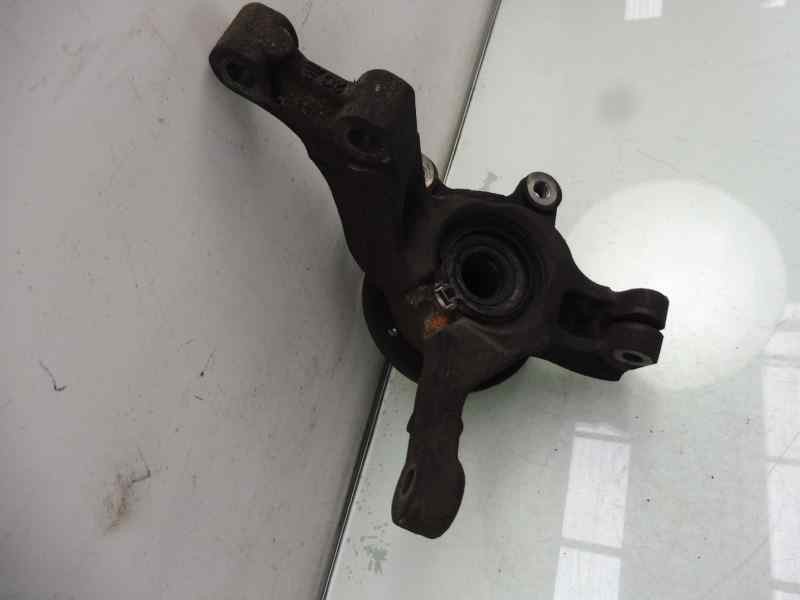 Recambio de mangueta delantera izquierda para dacia sandero stepway referencia OEM IAM   