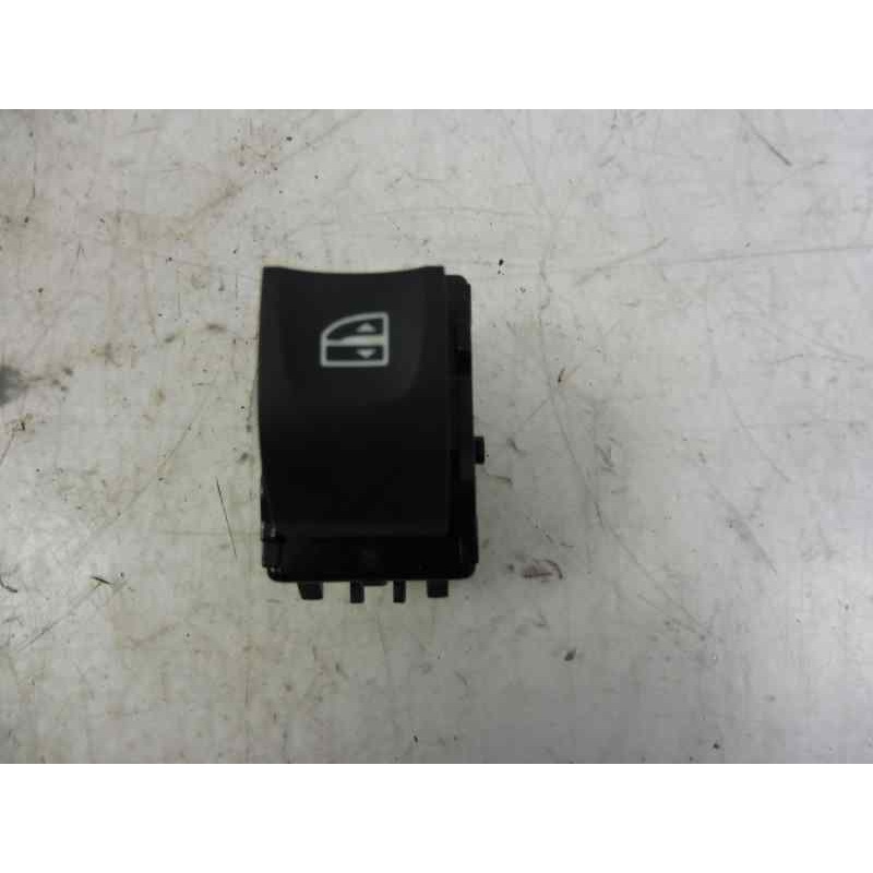 Recambio de mando elevalunas trasero izquierdo para renault megane iv berlina 5p gt-line referencia OEM IAM 254214896R  