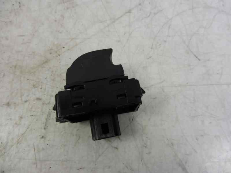 Recambio de mando elevalunas trasero izquierdo para renault megane iv berlina 5p gt-line referencia OEM IAM 254214896R  