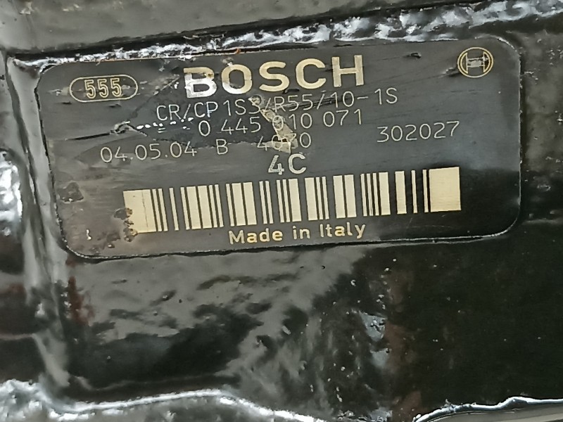 Recambio de bomba inyeccion para alfa romeo gt (125) 1.9 jtd 16v m-jet / distinctive / sport (10.06) referencia OEM IAM 04450100