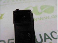 Recambio de mando elevalunas trasero derecho para peugeot 5008 allure referencia OEM IAM 96662297ZD   2