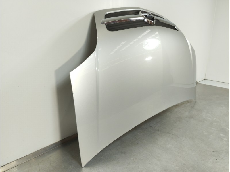 Recambio de capot para opel meriva blue line referencia OEM IAM 93186909  