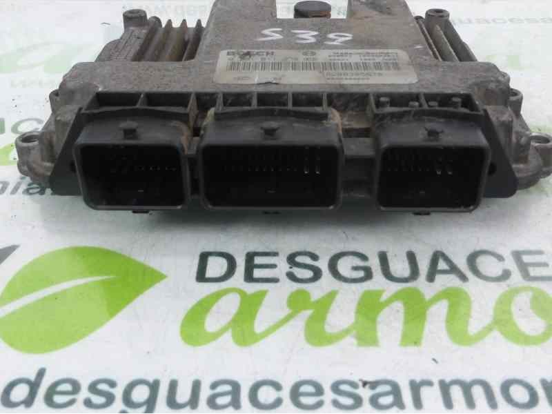 Recambio de centralita motor uce para renault megane ii berlina 3p confort authentique referencia OEM IAM 8200305678 0281011276 