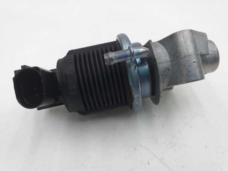 Recambio de valvula egr para seat altea (5p1) arena referencia OEM IAM 06A131501J  