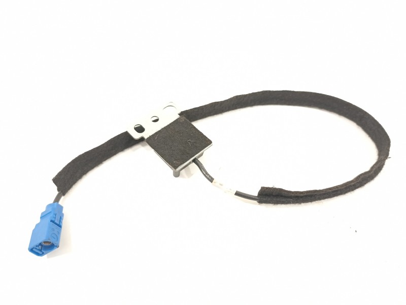 Recambio de antena para renault talisman business referencia OEM IAM 259753205R  