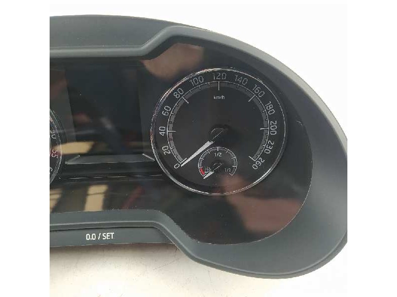 Recambio de cuadro instrumentos para skoda octavia combi (5e5) ambition referencia OEM IAM 5E0920781D  