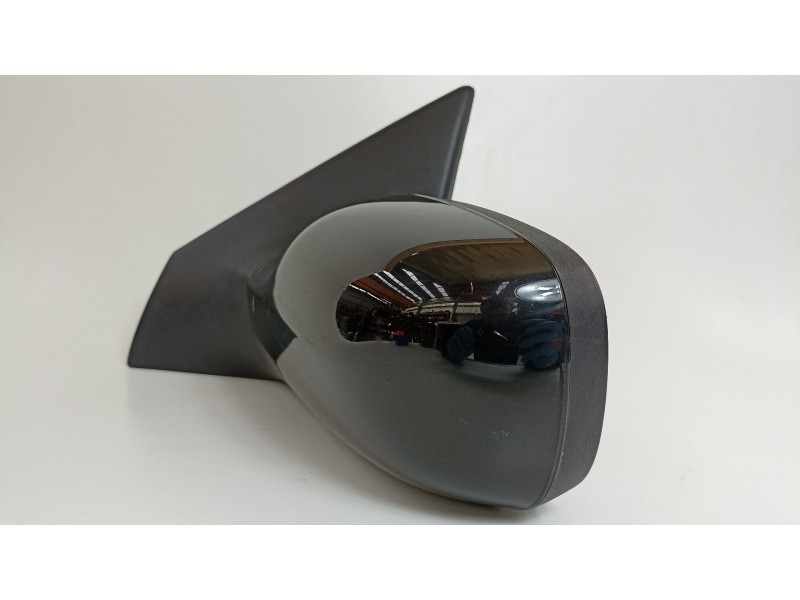 Recambio de retrovisor izquierdo para renault megane ii berlina 5p dynamique referencia OEM IAM 8200219925  