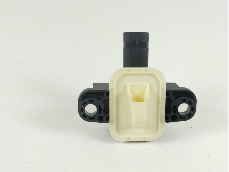 Recambio de sensor para mercedes-benz clase b (w246) b 200 cdi (246.208) referencia OEM IAM A1668210351 56054084AA 
