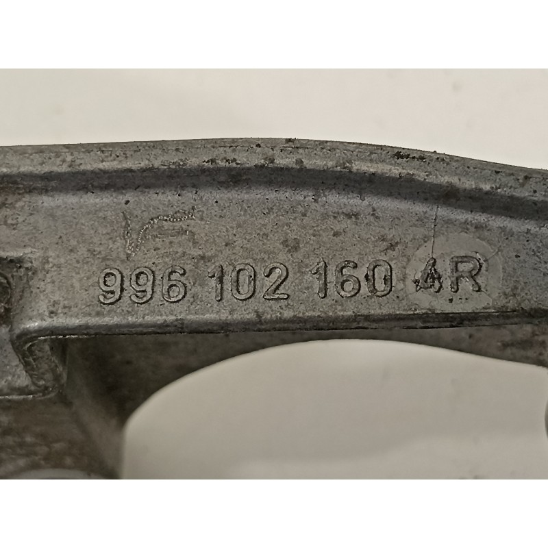 Recambio de soporte motor para porsche boxster (tipo 987) básico referencia OEM IAM 9961021604R  