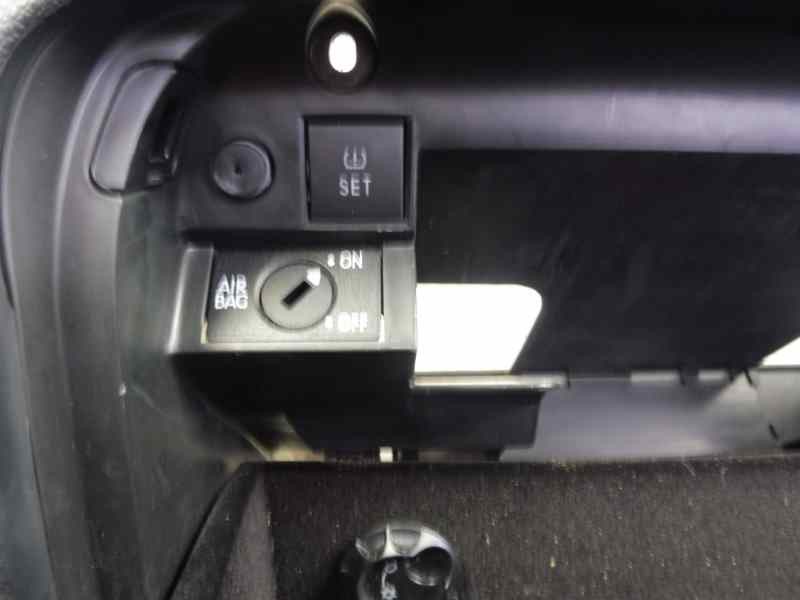 Recambio de guantera para volkswagen scirocco (137) 2.0 tdi (125kw) referencia OEM IAM 1K1857290  