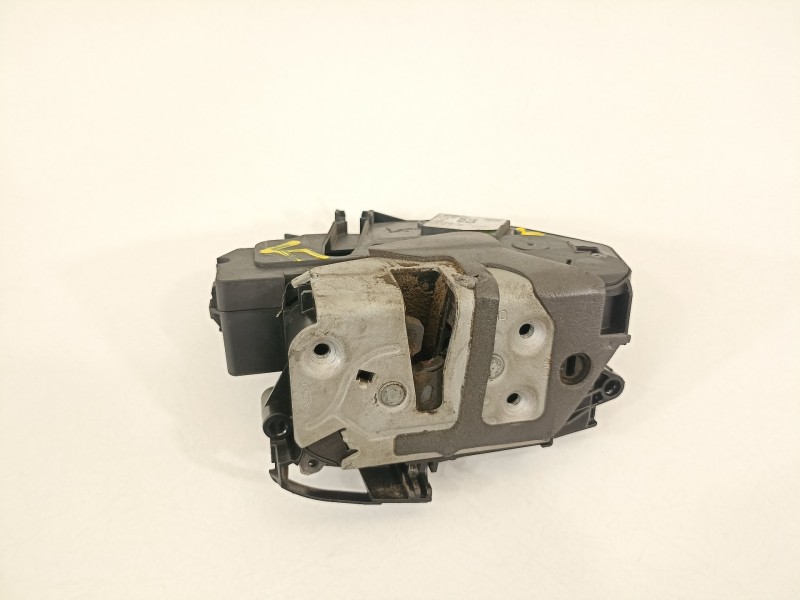 Recambio de cerradura puerta delantera derecha para ford focus lim. business referencia OEM IAM BM5AA21812BH  