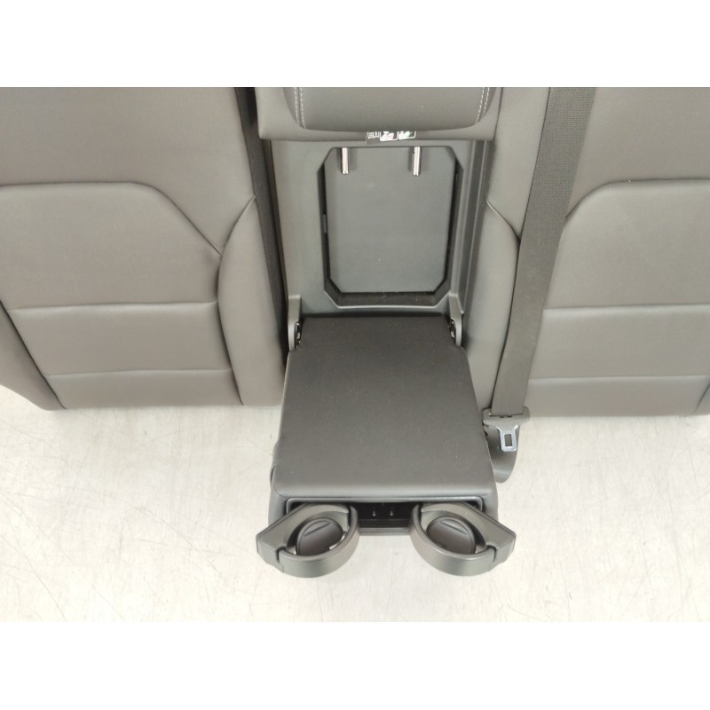 Recambio de asientos traseros para mercedes-benz clase b (w246) b 200 cdi (246.208) referencia OEM IAM   