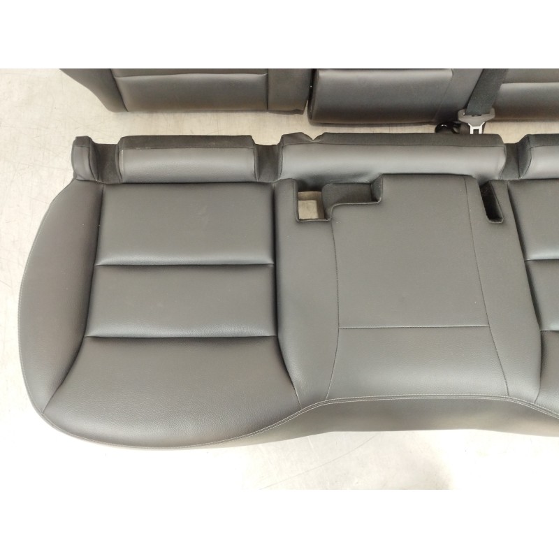 Recambio de asientos traseros para mercedes-benz clase b (w246) b 200 cdi (246.208) referencia OEM IAM   