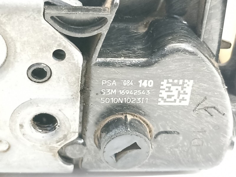 Recambio de cerradura puerta delantera derecha para citroën jumpy fugón club m referencia OEM IAM 084140  