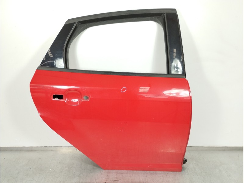 Recambio de puerta trasera derecha para ford focus lim. business referencia OEM IAM 2172759  