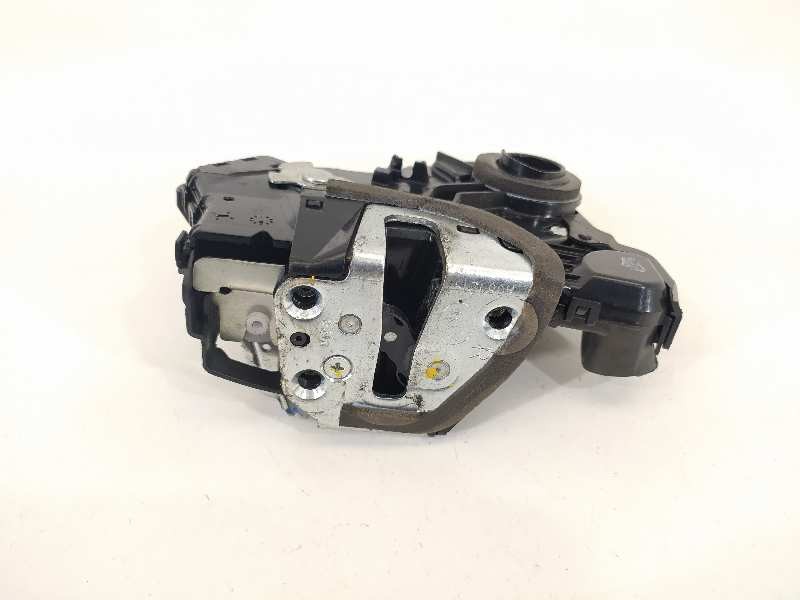 Recambio de cerradura puerta delantera derecha para toyota verso advance referencia OEM IAM 6903005130  
