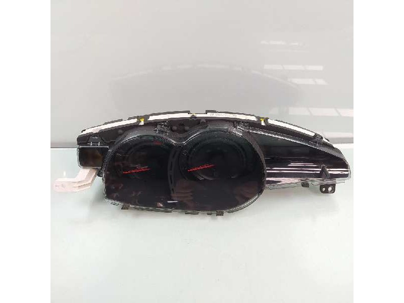 Recambio de cuadro instrumentos para toyota verso advance referencia OEM IAM 838000F520 2574902744 