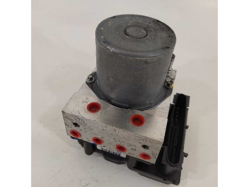 Recambio de abs para toyota verso advance referencia OEM IAM 445400F070  