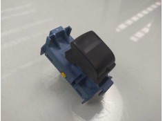 Recambio de mando elevalunas trasero derecho para toyota verso advance referencia OEM IAM 848100F030  